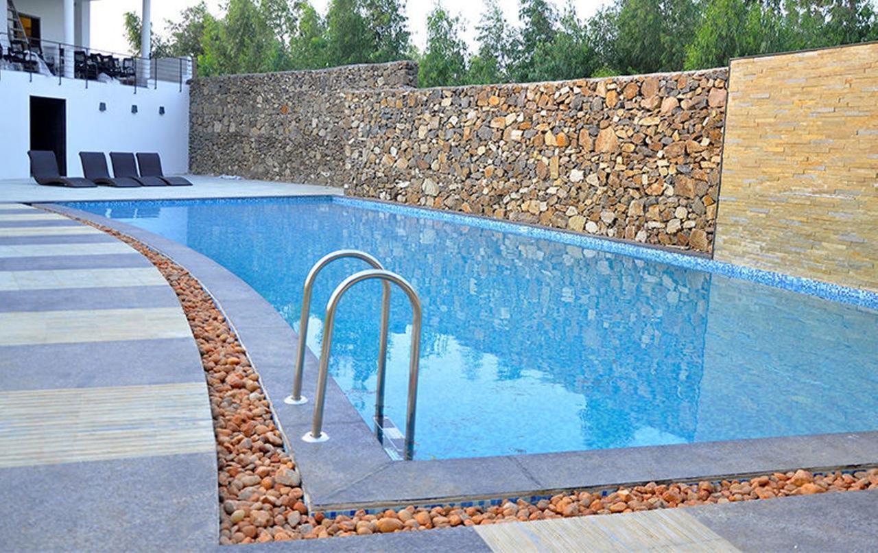 Anora Beach Resort Mahabalipuram Kuvattur Ngoại thất bức ảnh
