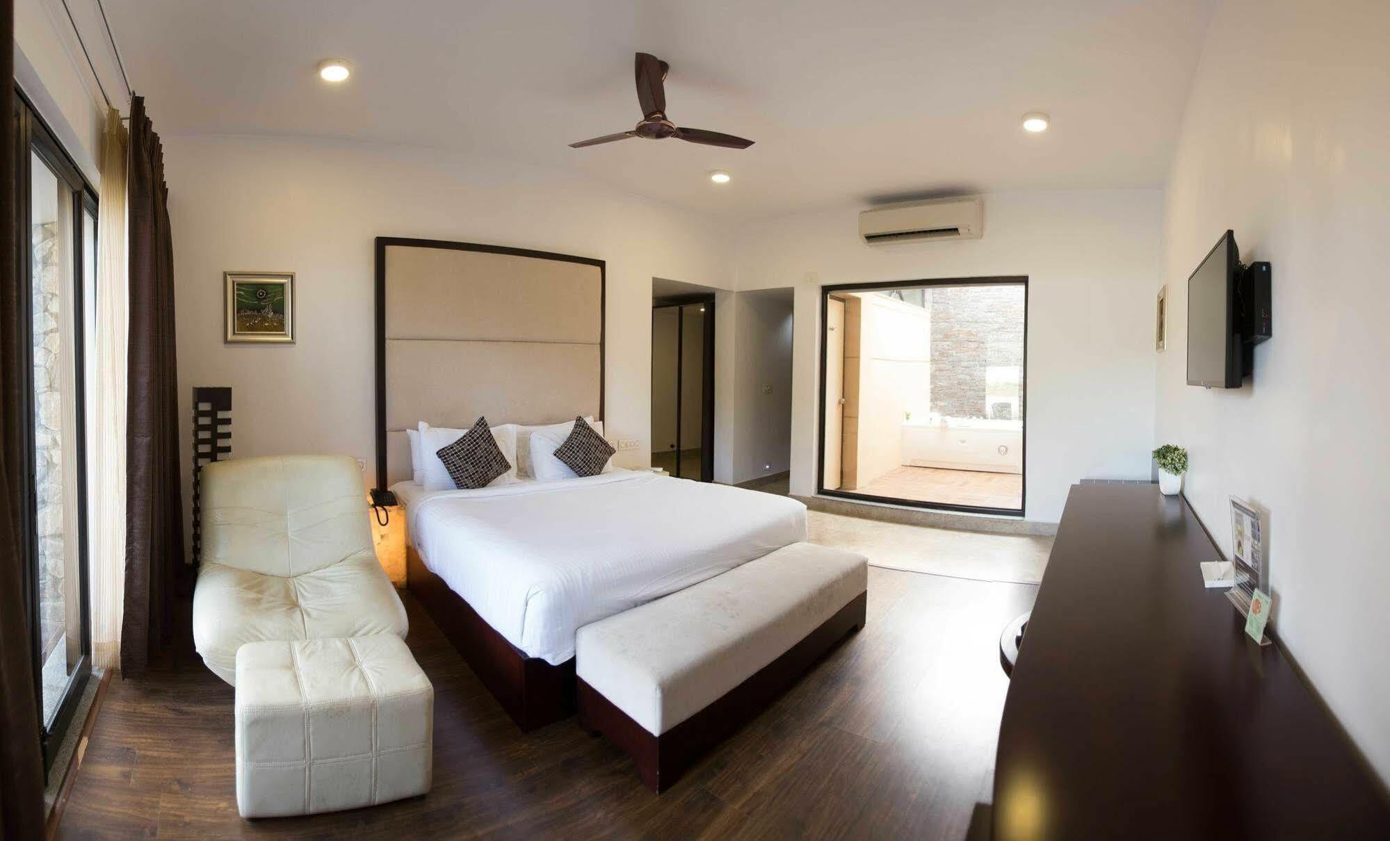 Anora Beach Resort Mahabalipuram Kuvattur Ngoại thất bức ảnh