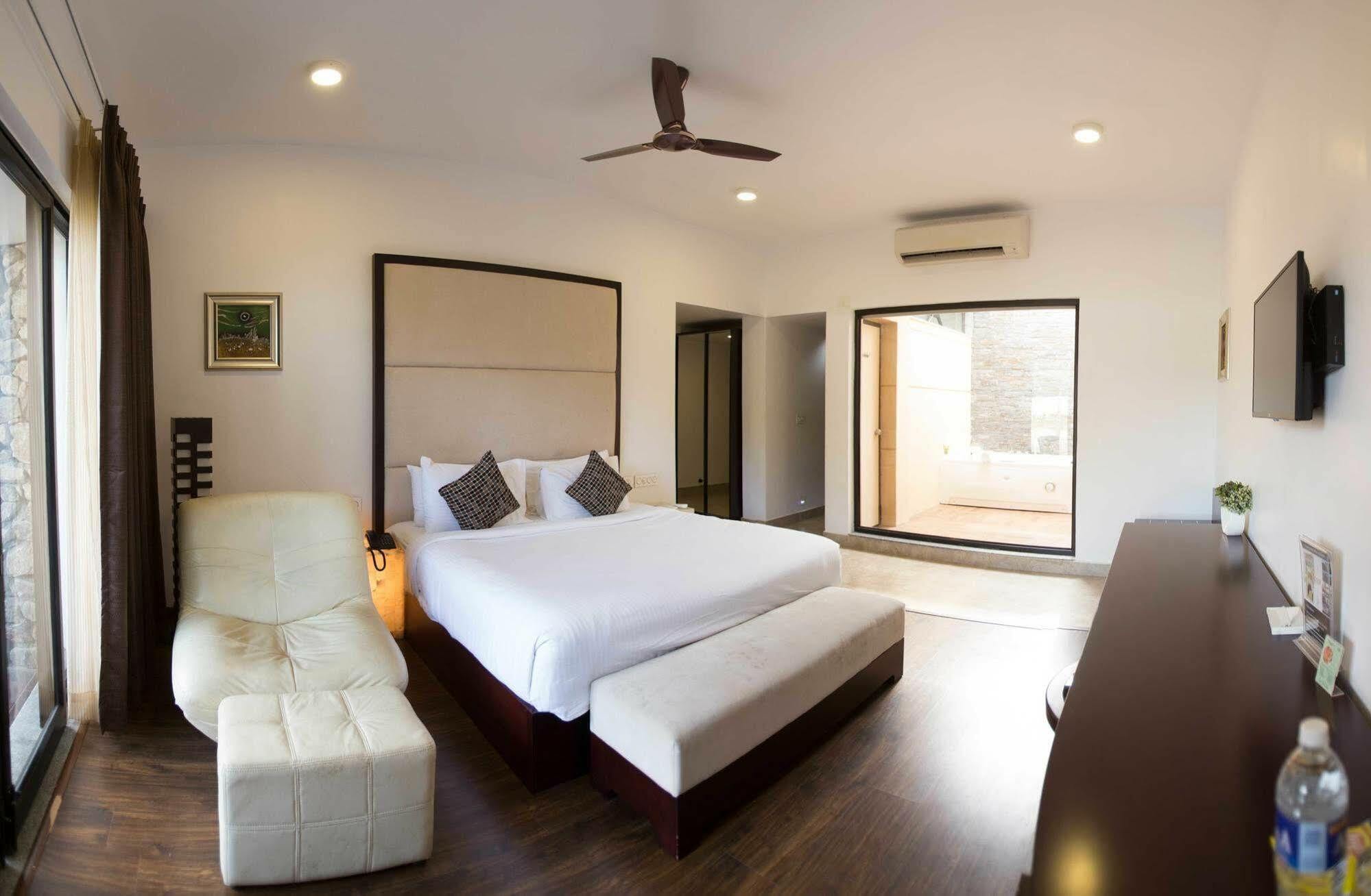 Anora Beach Resort Mahabalipuram Kuvattur Ngoại thất bức ảnh