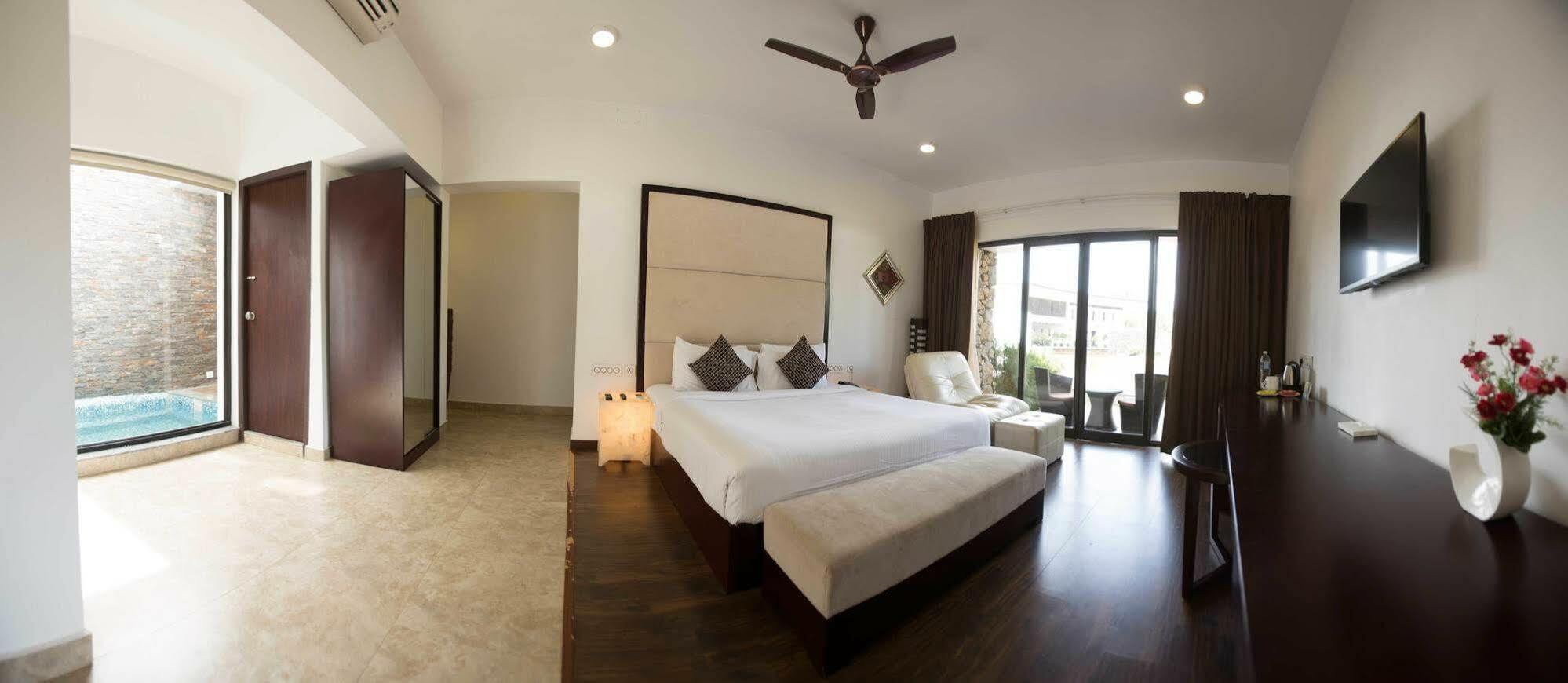 Anora Beach Resort Mahabalipuram Kuvattur Ngoại thất bức ảnh
